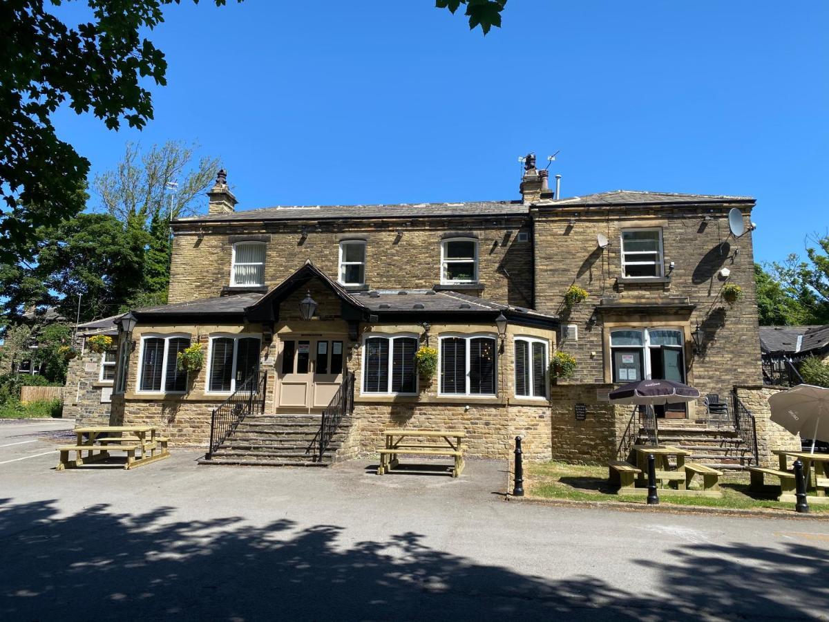 The Liversedge Hotel Exterior photo