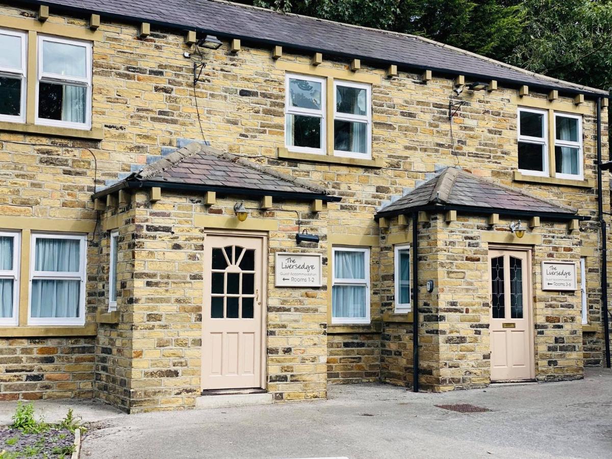 The Liversedge Hotel Exterior photo